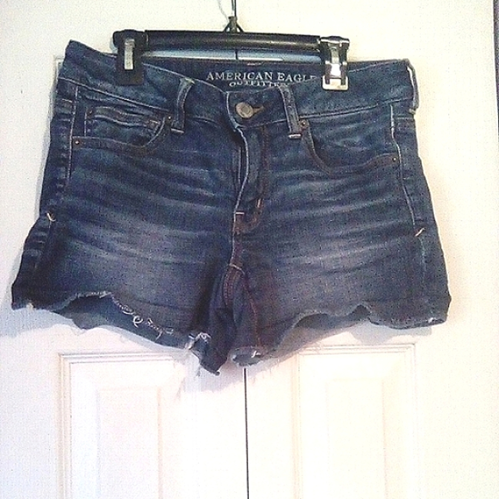 American Eagle Outfitters Super Stretch Shortie Shorts Size 6
